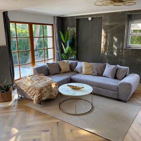 Serenity Prague Villa With Garden Jacuzzi 외부 사진