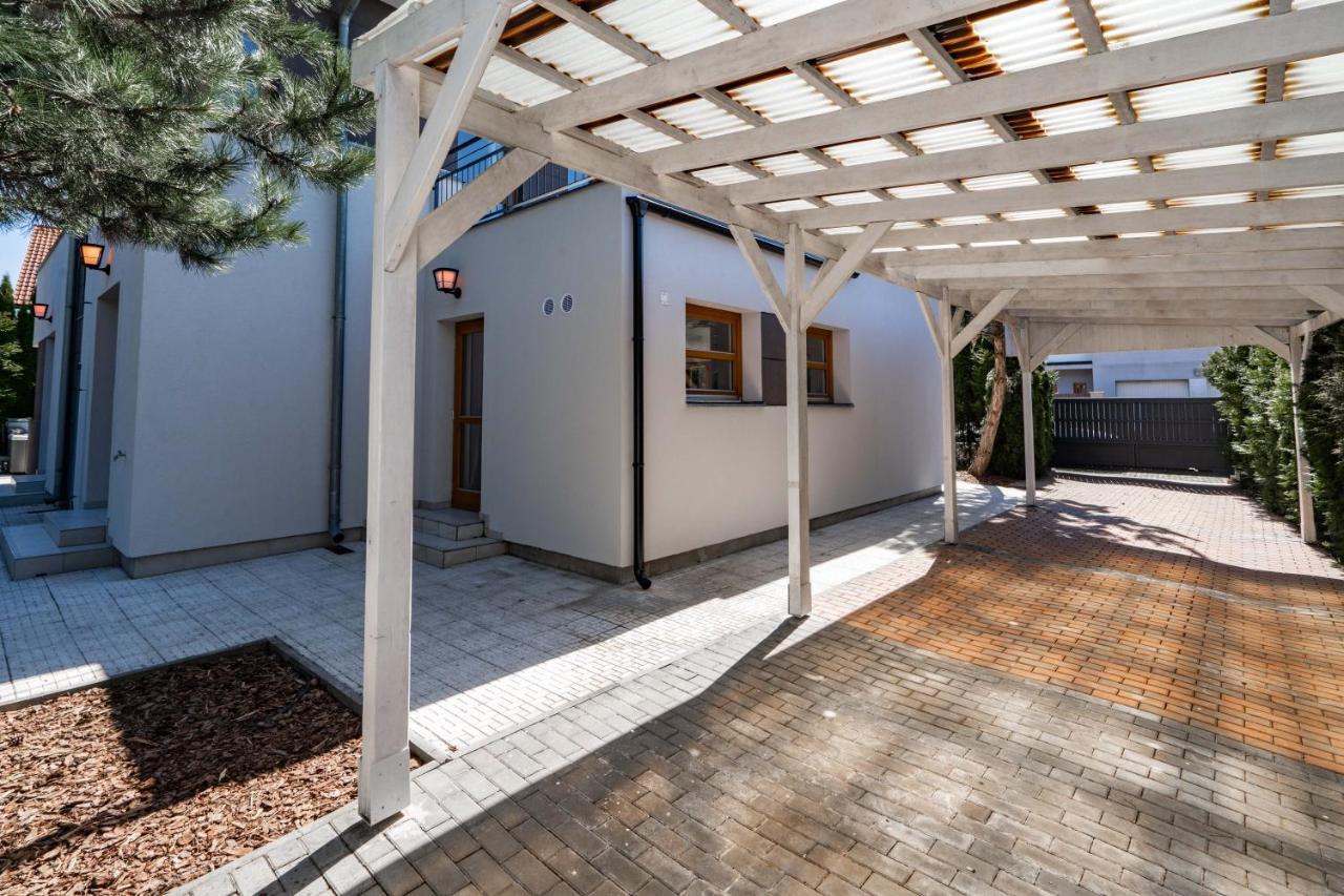 Serenity Prague Villa With Garden Jacuzzi 외부 사진
